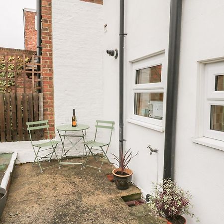 Barnaby Cottage Yarm Luaran gambar