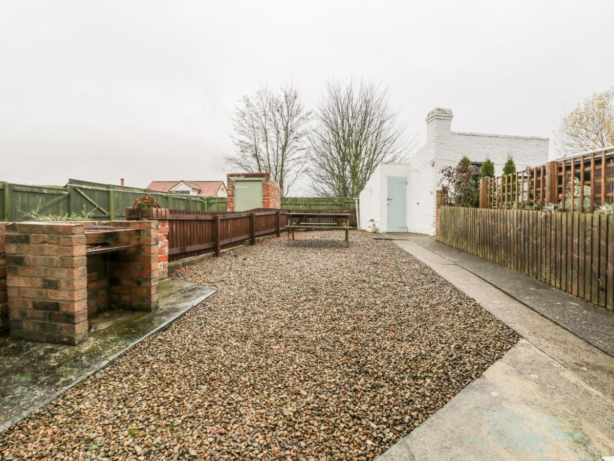 Barnaby Cottage Yarm Luaran gambar