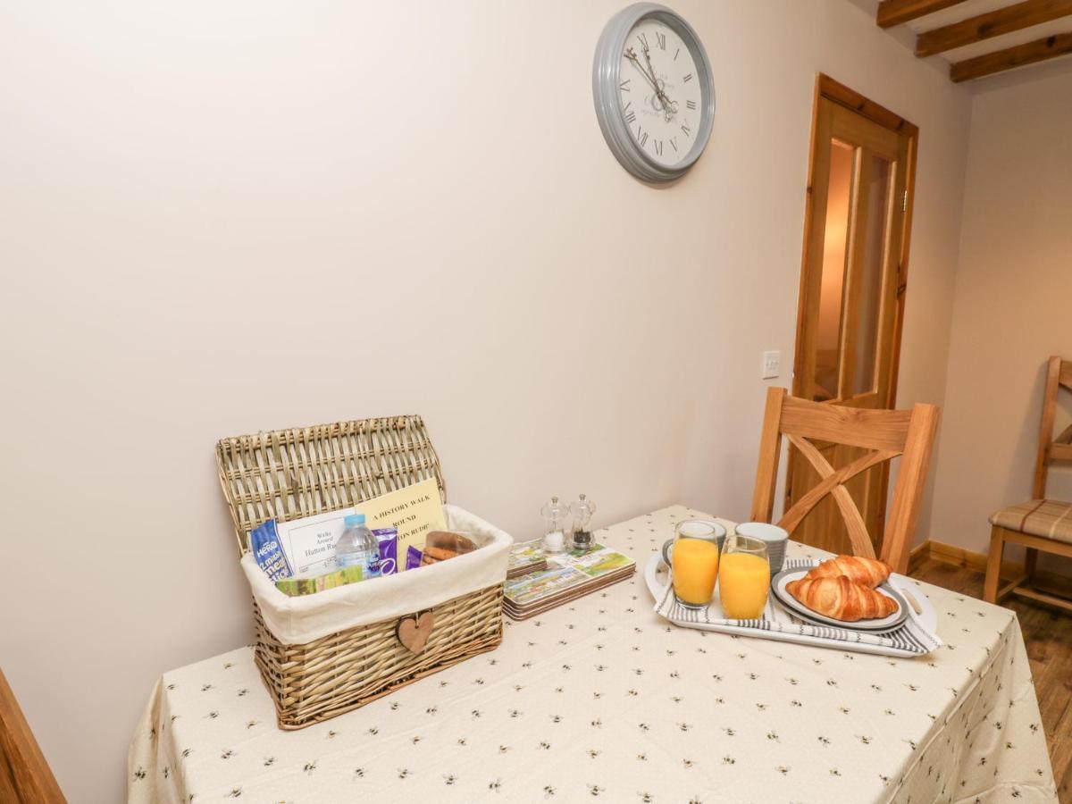 Barnaby Cottage Yarm Luaran gambar